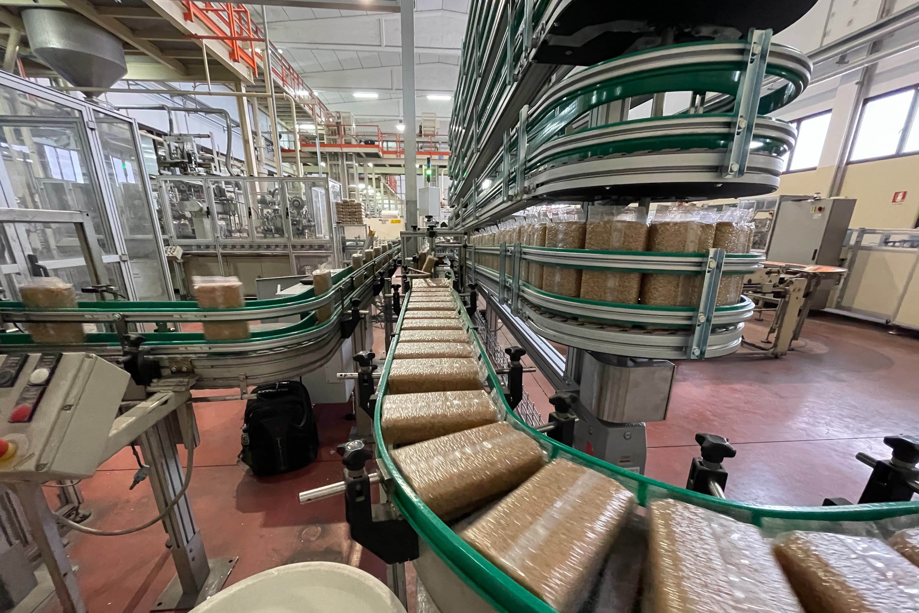 MH Material Handling Spa