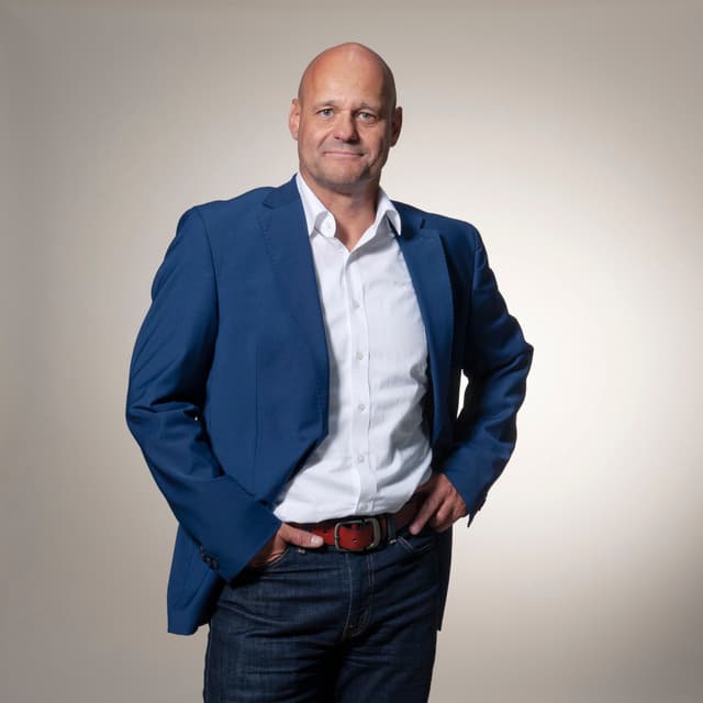 Hagen  Merz