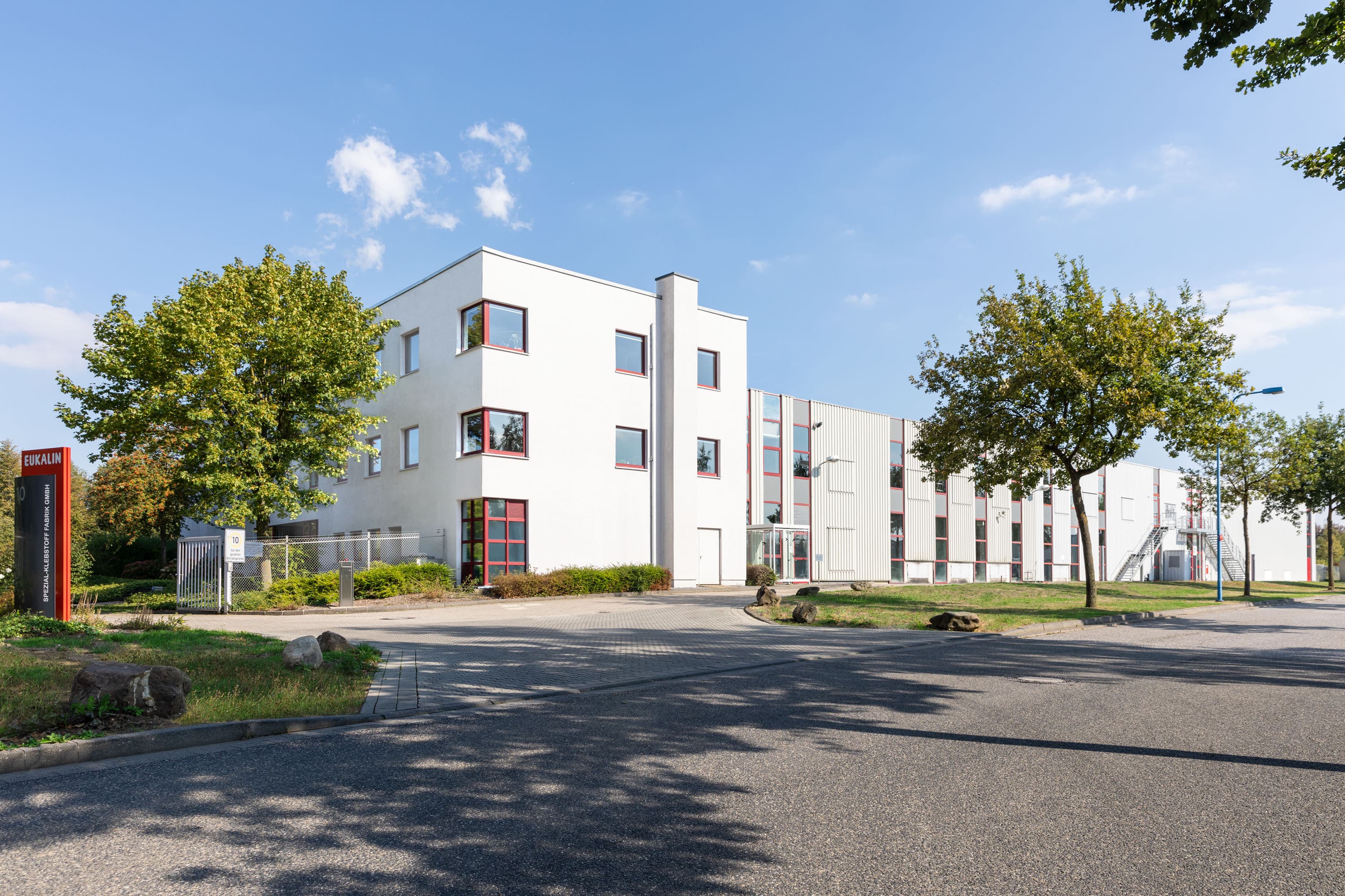 EUKALIN Spezial-Klebstoff Fabrik GmbH