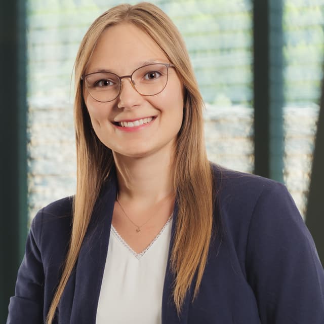 Petra Cavnicar