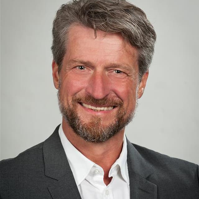 Torsten Sauer